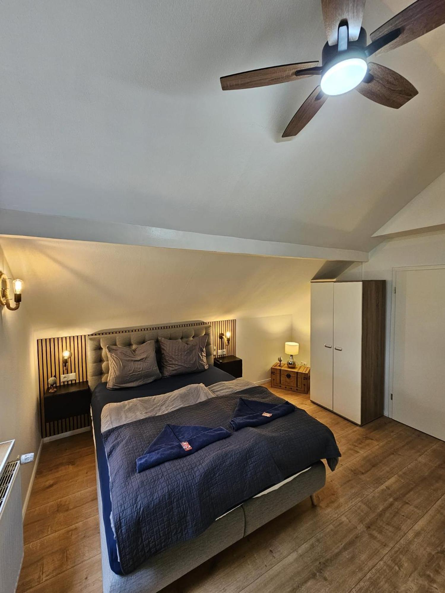 Tautraum Suite Mit Whirlpool Und Gruenem Ausblick Wilhelmshaven Zewnętrze zdjęcie