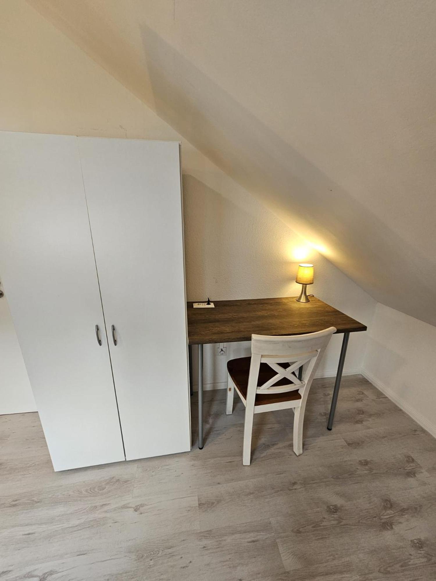 Tautraum Suite Mit Whirlpool Und Gruenem Ausblick Wilhelmshaven Zewnętrze zdjęcie