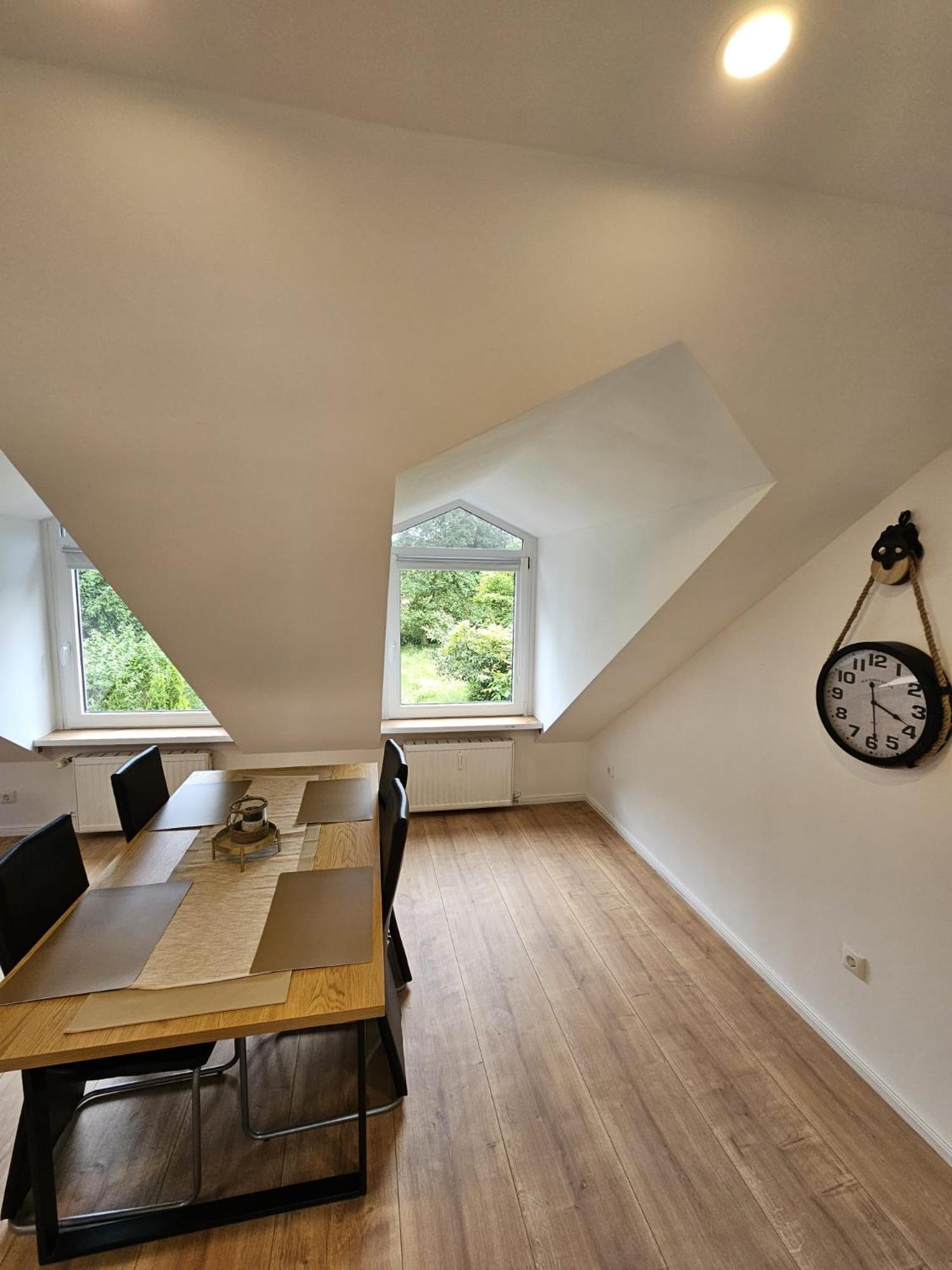 Tautraum Suite Mit Whirlpool Und Gruenem Ausblick Wilhelmshaven Zewnętrze zdjęcie