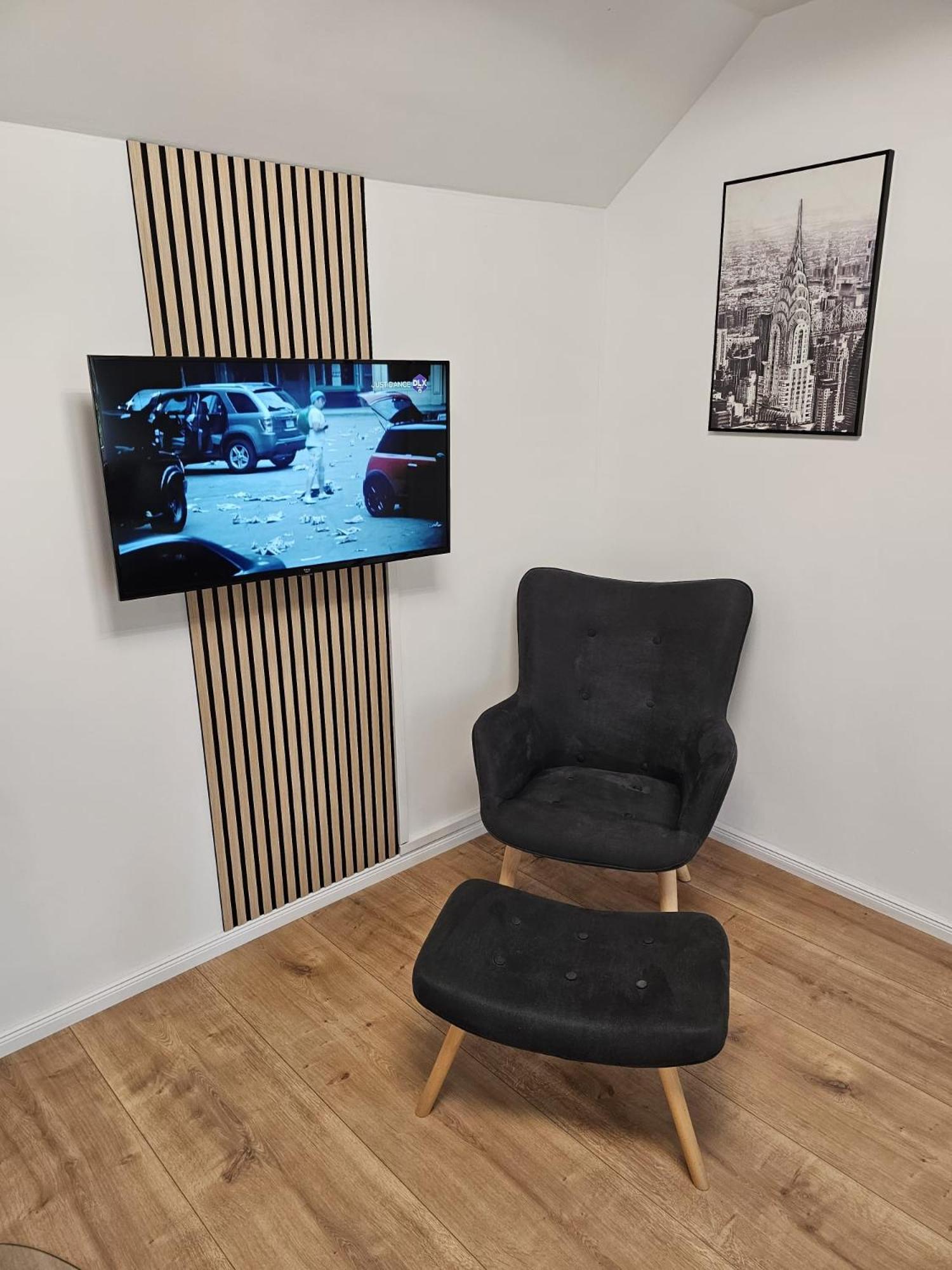 Tautraum Suite Mit Whirlpool Und Gruenem Ausblick Wilhelmshaven Zewnętrze zdjęcie