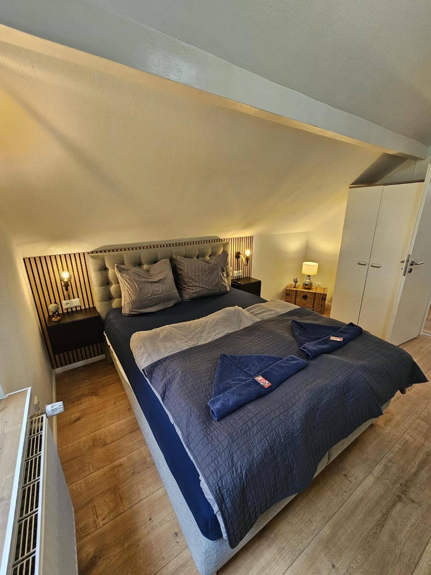 Tautraum Suite Mit Whirlpool Und Gruenem Ausblick Wilhelmshaven Zewnętrze zdjęcie