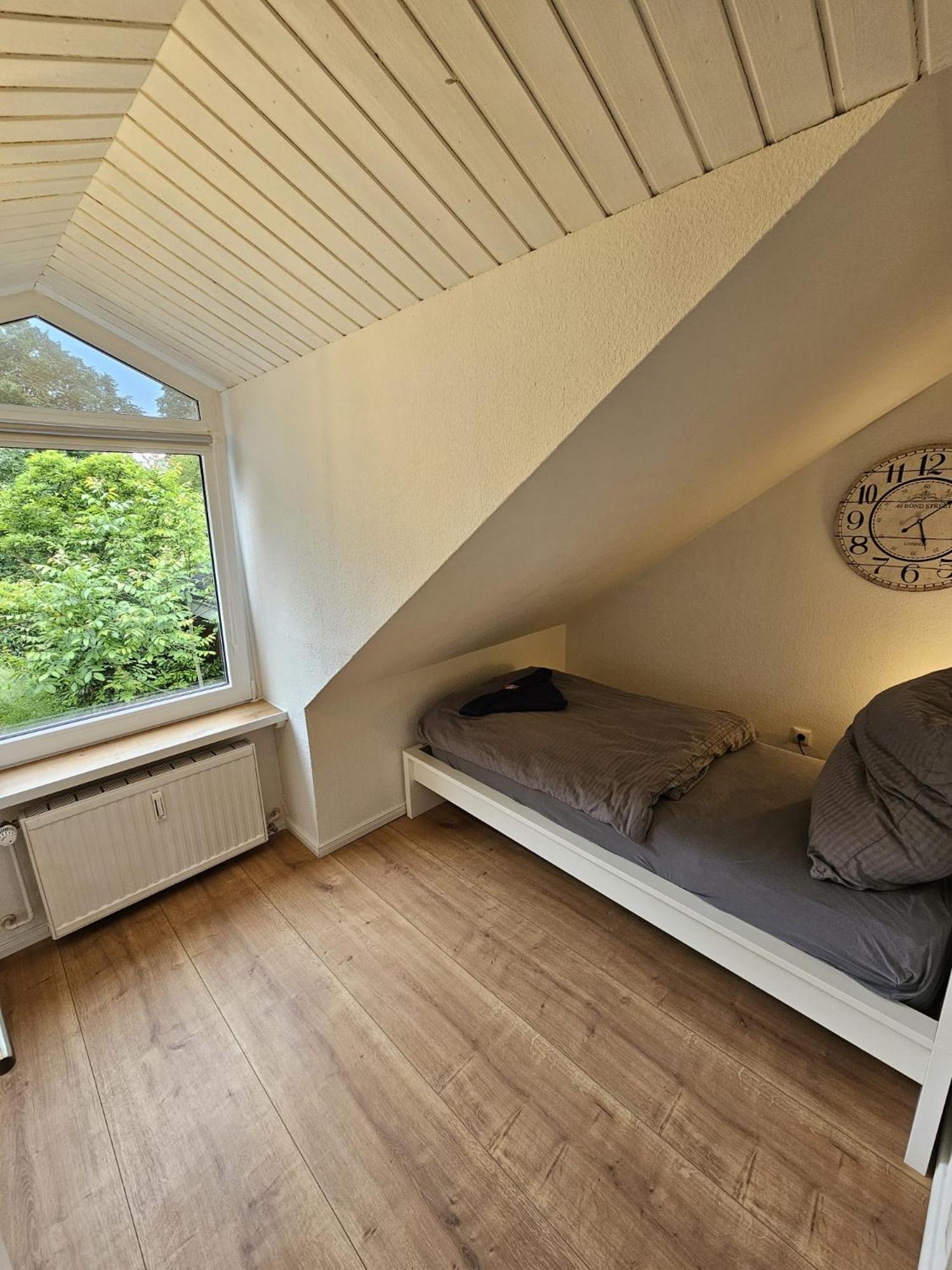 Tautraum Suite Mit Whirlpool Und Gruenem Ausblick Wilhelmshaven Zewnętrze zdjęcie