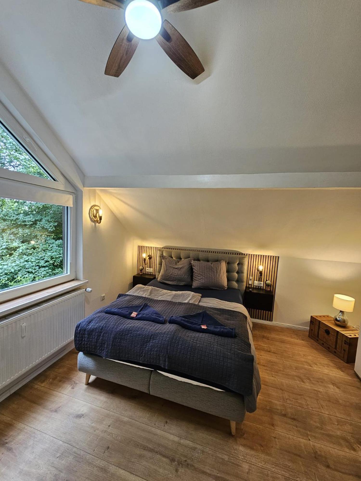 Tautraum Suite Mit Whirlpool Und Gruenem Ausblick Wilhelmshaven Zewnętrze zdjęcie